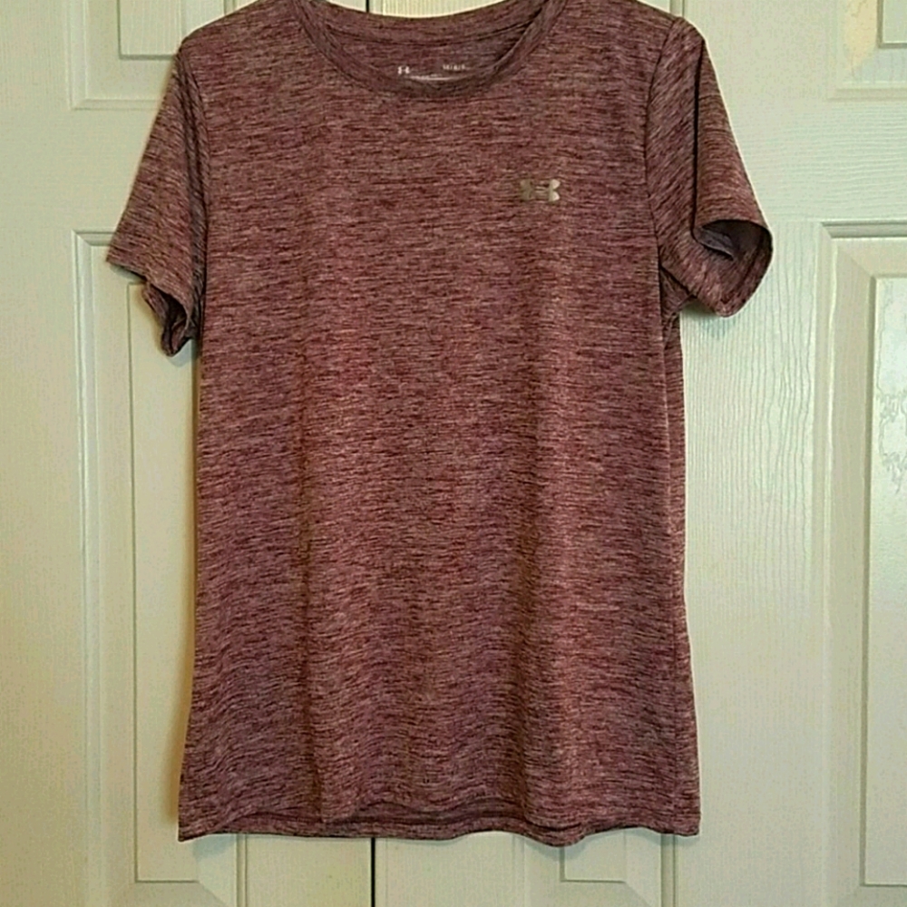 Heat Gear T-shirt. Burgandy